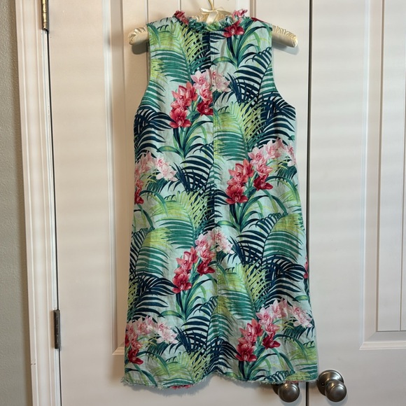 Tommy Bahama Florida Fauna Ruffle Linen Shift Dress In Blue
Size: XS - Picture 4 of 5